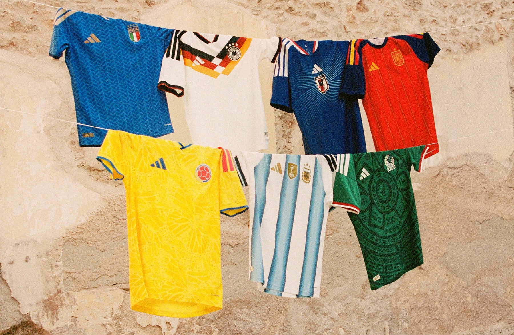 Relive the Classic Football Era